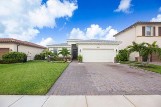 8405 NW Greenbank Circle, Port St Lucie, FL 34987