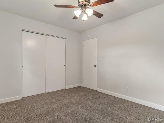 17 Neptune Drive, Belleville, IL 62226