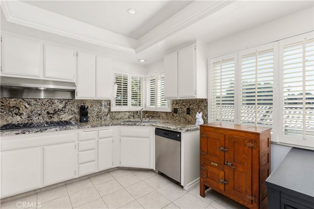 16580 Bordeaux, Huntington Beach, CA 92649