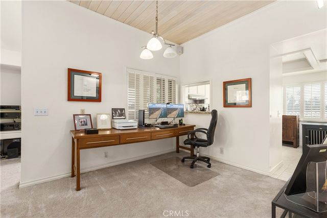 16580 Bordeaux, Huntington Beach, CA 92649