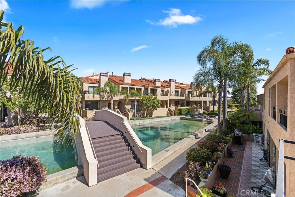 16580 Bordeaux, Huntington Beach, CA 92649
