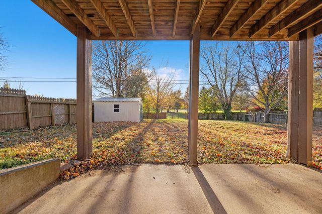 117 Dale Hollow Drive, Georgetown, KY 40324