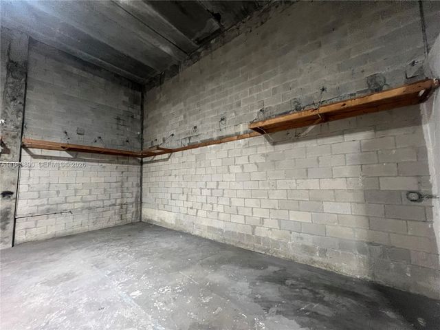 16215 SW 117th Ave 4, Miami, FL 33177