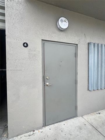 16215 SW 117th Ave 4, Miami, FL 33177