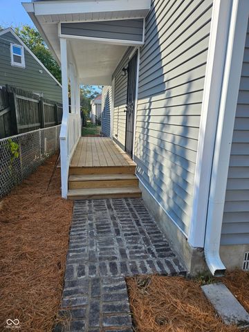 626 Holly Avenue, Indianapolis, IN 46221