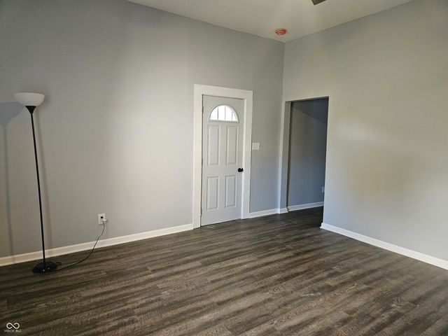 626 Holly Avenue, Indianapolis, IN 46221