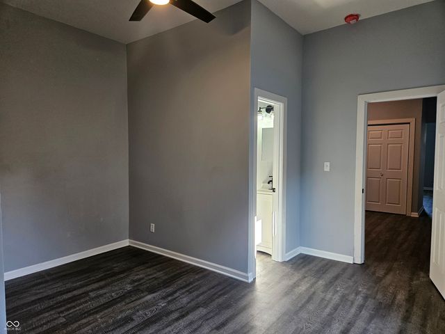 626 Holly Avenue, Indianapolis, IN 46221