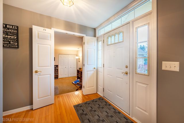 621 Kirkland Drive, Algonquin, IL 60102