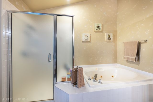 621 Kirkland Drive, Algonquin, IL 60102