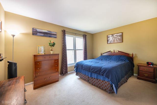 621 Kirkland Drive, Algonquin, IL 60102