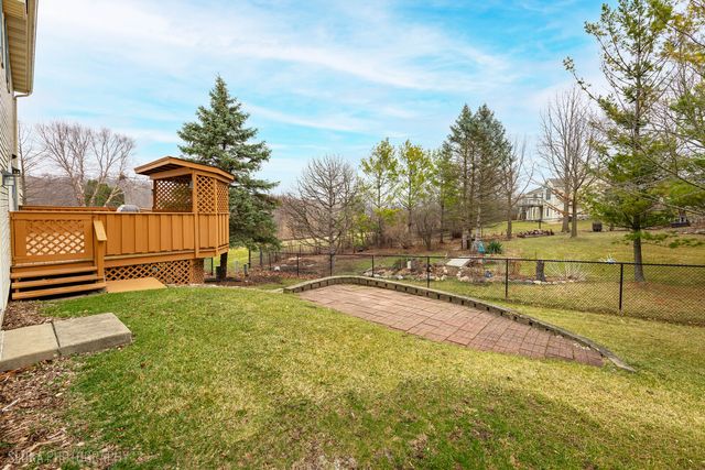 621 Kirkland Drive, Algonquin, IL 60102