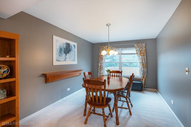 621 Kirkland Drive, Algonquin, IL 60102