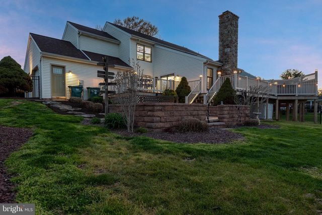 205 CAMBRIDGE DR, Strasburg, PA 17579