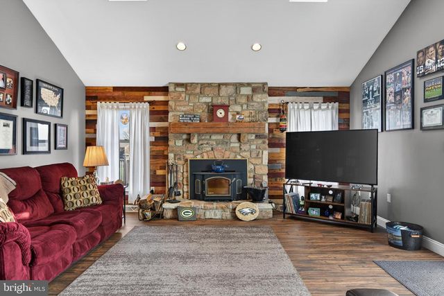 205 CAMBRIDGE DR, Strasburg, PA 17579