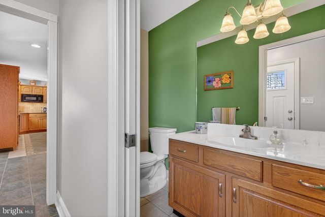 205 CAMBRIDGE DR, Strasburg, PA 17579
