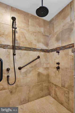 205 CAMBRIDGE DR, Strasburg, PA 17579