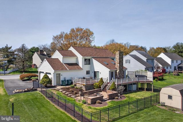 205 CAMBRIDGE DR, Strasburg, PA 17579