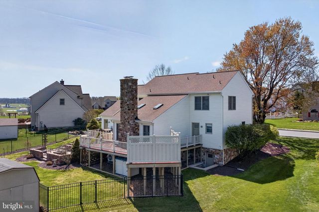 205 CAMBRIDGE DR, Strasburg, PA 17579