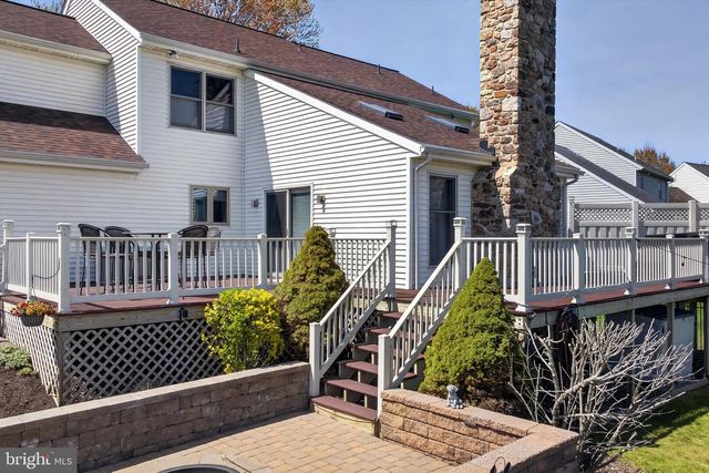 205 CAMBRIDGE DR, Strasburg, PA 17579