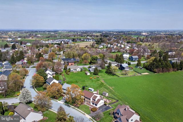 205 CAMBRIDGE DR, Strasburg, PA 17579