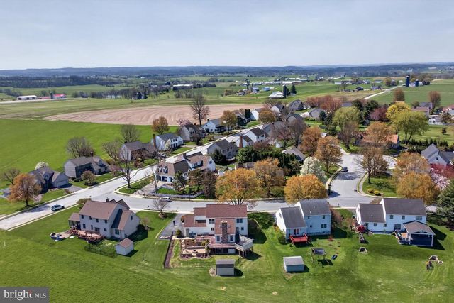 205 CAMBRIDGE DR, Strasburg, PA 17579
