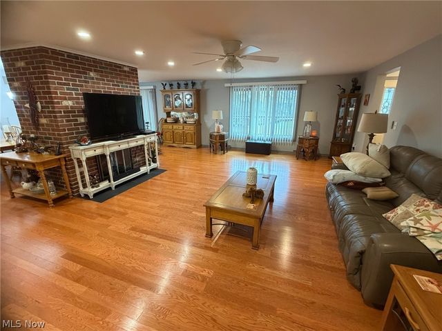 144 W 1st Street, Minerva, OH 44657