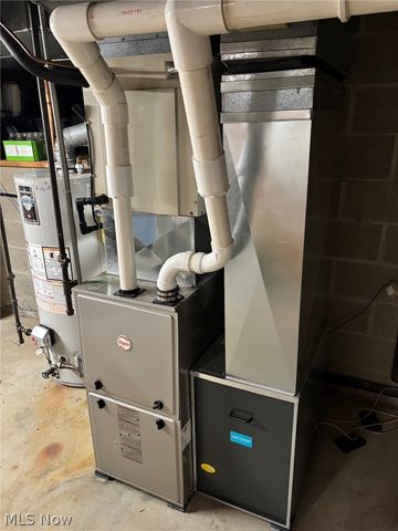 144 W 1st Street, Minerva, OH 44657