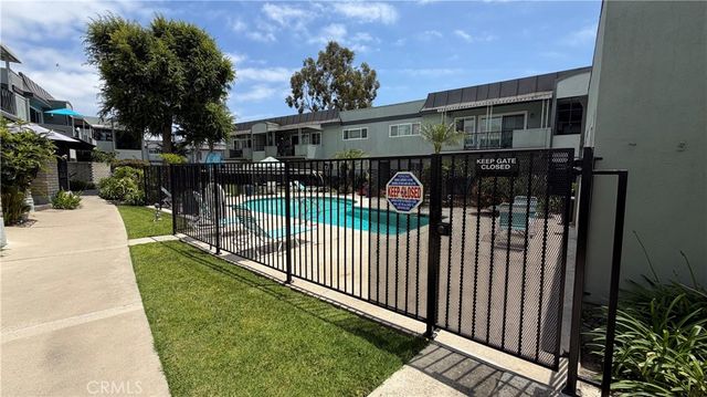 5180 E Atherton, Long Beach, CA 90815