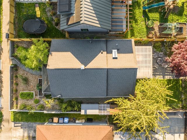 4812 S Brandon Street, Seattle, WA 98118