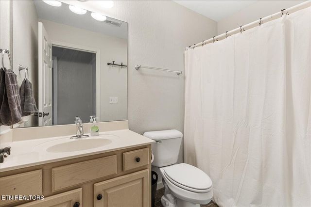 410 Ashbury Circle, Sweetwater, TN 37874
