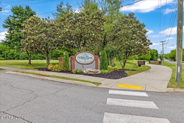 410 Ashbury Circle, Sweetwater, TN 37874