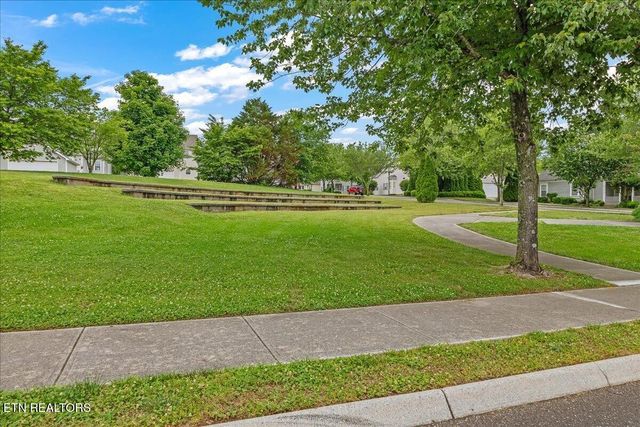 410 Ashbury Circle, Sweetwater, TN 37874