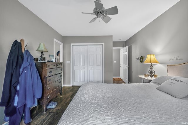 6625 N 270 E, Howe, IN 46746