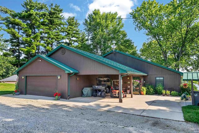 6625 N 270 E, Howe, IN 46746