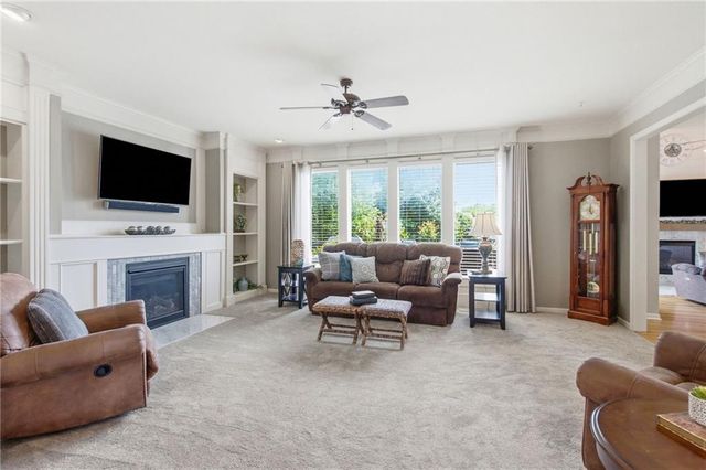 14271 W 156th Terrace, Olathe, KS 66062