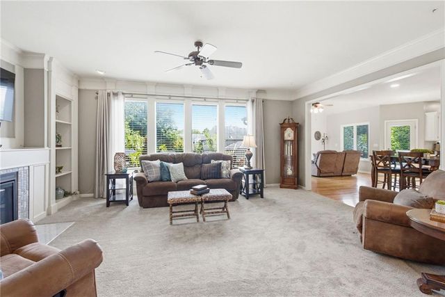 14271 W 156th Terrace, Olathe, KS 66062