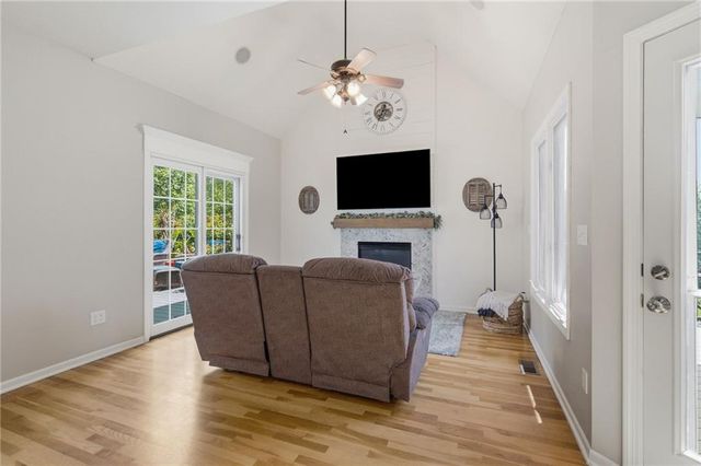 14271 W 156th Terrace, Olathe, KS 66062