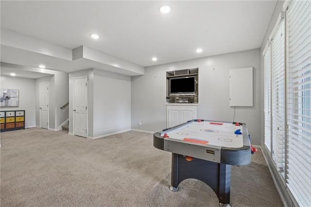 14271 W 156th Terrace, Olathe, KS 66062