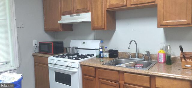 363 E CHELTEN AVE, Philadelphia, PA 19144