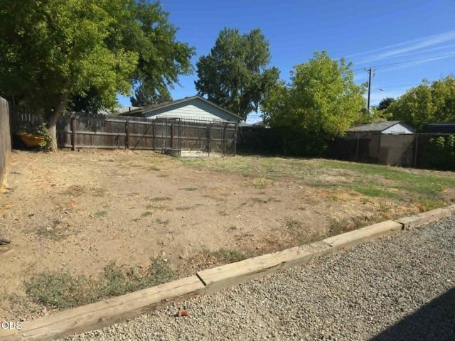 575 Bush Street, Central Point, OR 97502