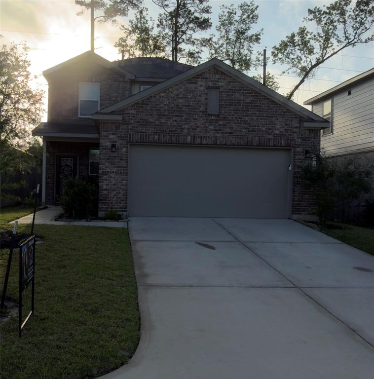 231 Intrepid Trail, Magnolia, TX 77354