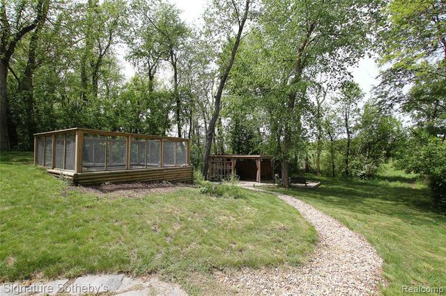 4945 Whitlow Court, Commerce Twp, MI 48382