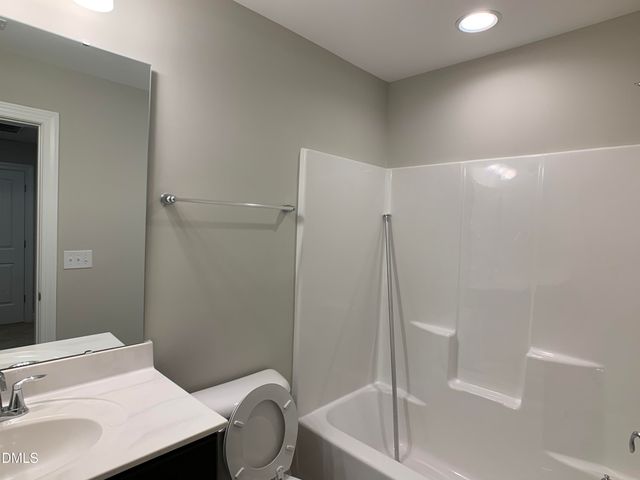 672 Barneswyck Drive, Fuquay Varina, NC 27526