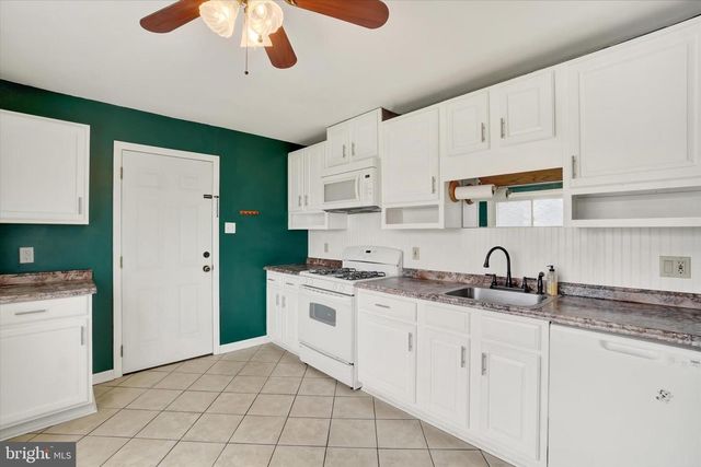310 HERMAN ST, York, PA 17404