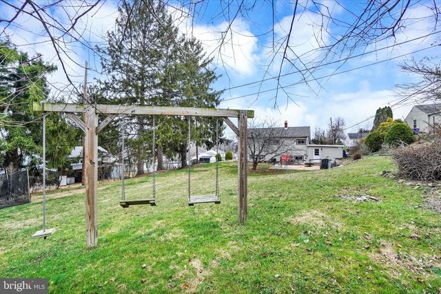 310 HERMAN ST, York, PA 17404