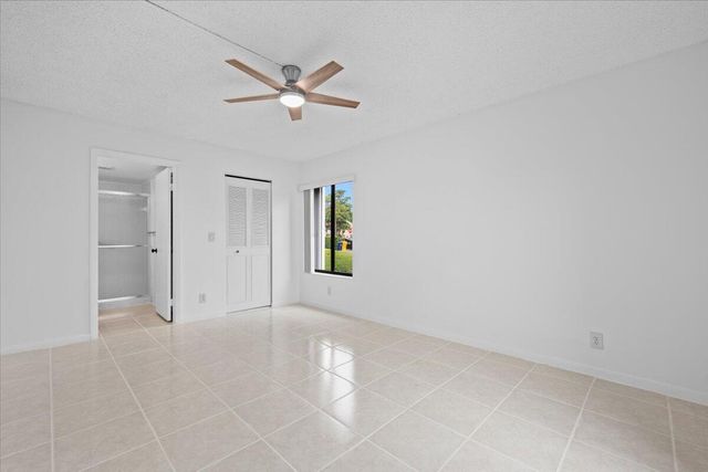 708 Sunny Pine Way B1, Greenacres, FL 33415