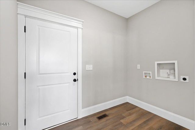 9864 Bear Run Lane, Middlesex, NC 27557