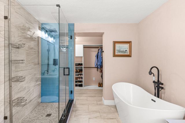 149 SE 27th Place, Boynton Beach, FL 33435