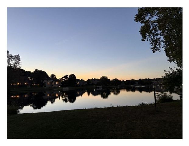 15711 Lake Forest Court, Granger, IN 46530