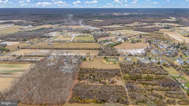 215 W WEYMOUTH MALAGA RD, Vineland, NJ 08360